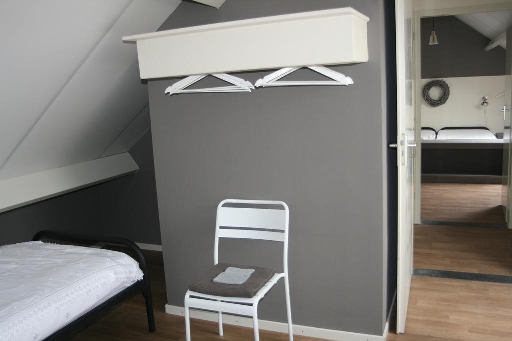 Erfgoedlogies D'Ouffenhoff Baarlo (Limburg) Room photo